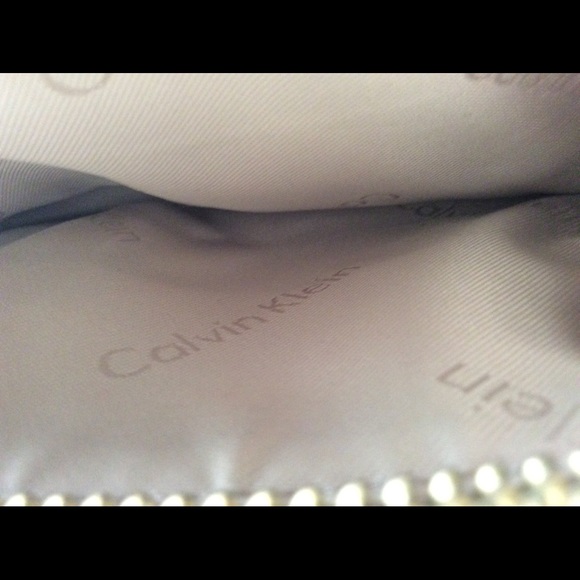 Calvin Klein 2 Tone Crossbody - Picture 10 of 10